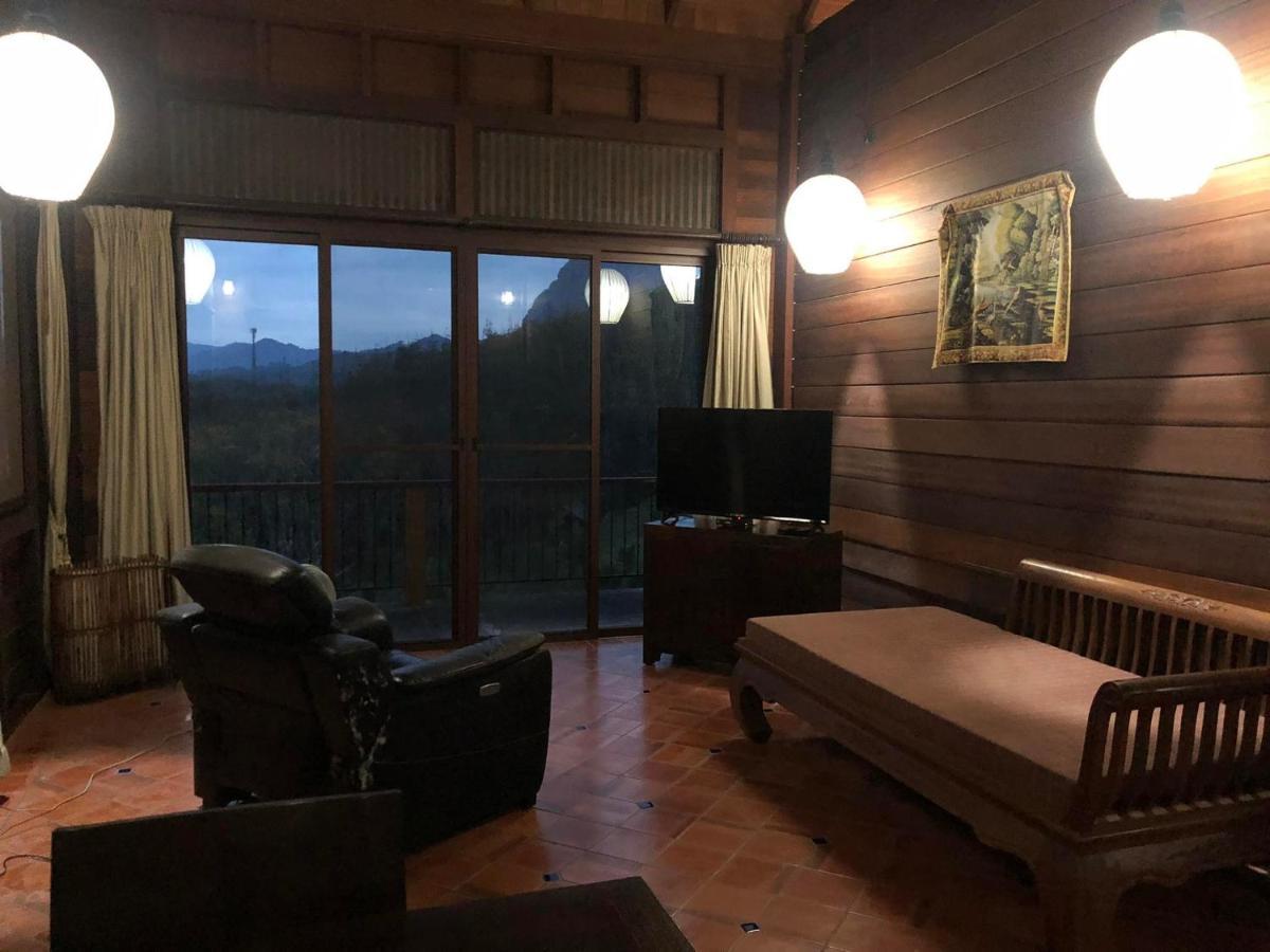 Billion Views Khaosok Homestay Khao Sok National Park Екстер'єр фото
